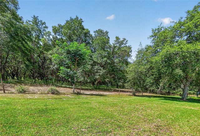 20634 QUEEN ALEXANDRA DRIVE, Leesburg, FL 34748