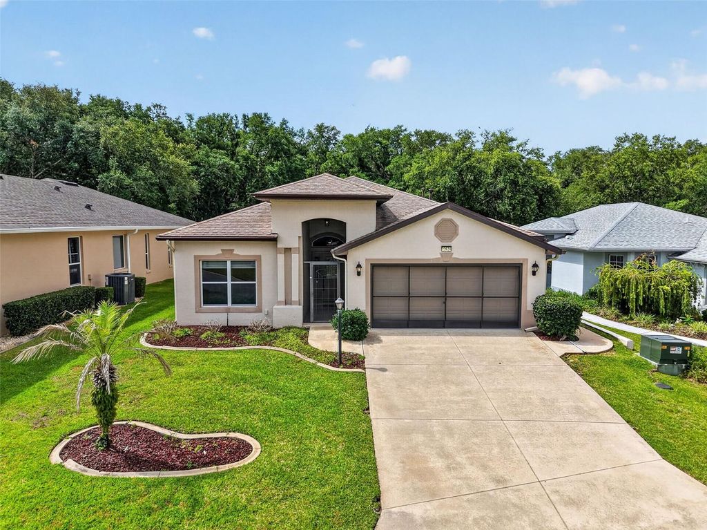 20634 QUEEN ALEXANDRA DRIVE, Leesburg, FL 34748