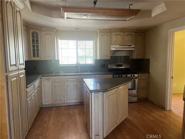 13066 3rd, Chino, CA 91710