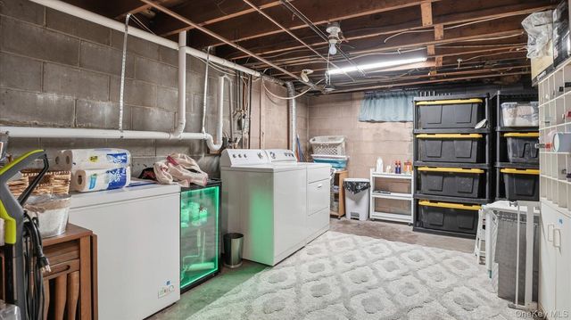 94 Fairview Avenue, Bayport, NY 11705