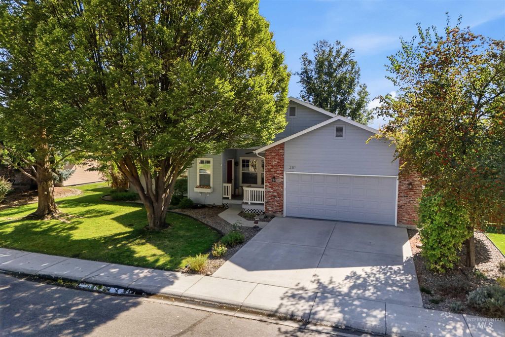 281 S Silverwood Way, Eagle, ID 83616 photo 2