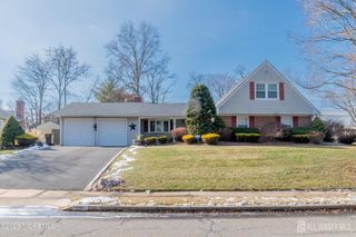 2 Brentwood Road, Old Bridge, NJ 07747