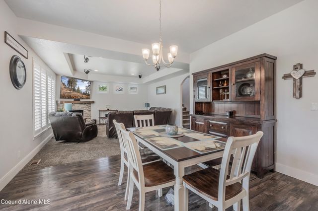 11322 N EMERALD DR, Hayden, ID 83835