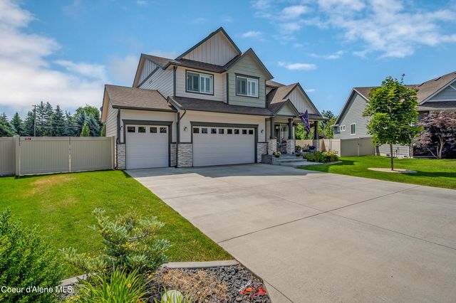 11322 N EMERALD DR, Hayden, ID 83835