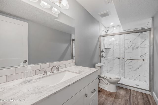 11322 N EMERALD DR, Hayden, ID 83835