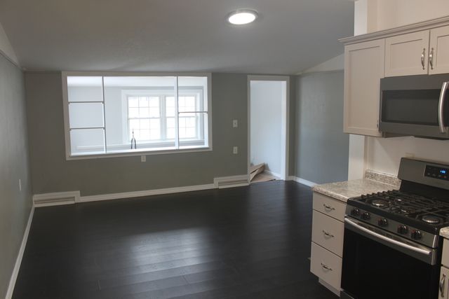 904 Park Avenue, Bettendorf, IA 52722
