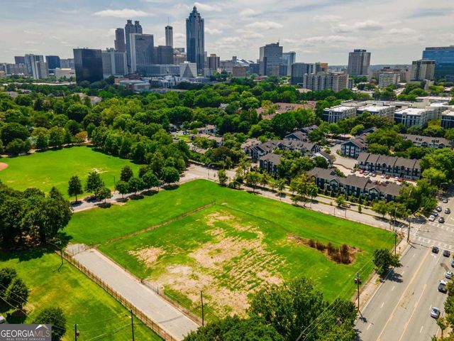 48 Finch Trail NE, Atlanta, GA 30308