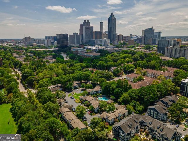 48 Finch Trail NE, Atlanta, GA 30308