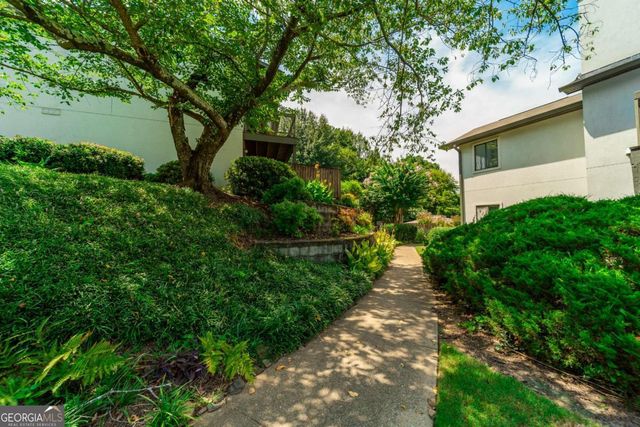 48 Finch Trail NE, Atlanta, GA 30308