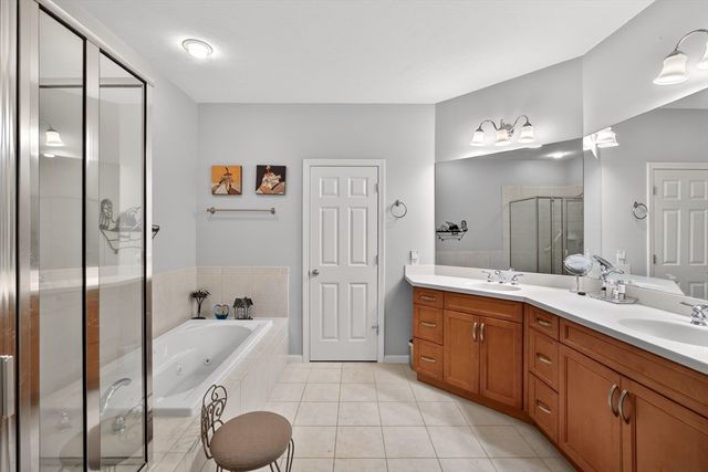 15 West Trevor Hill 15, Plymouth, MA 02360