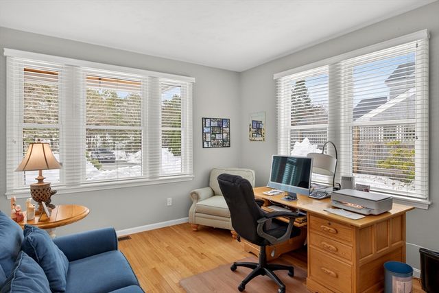 15 West Trevor Hill 15, Plymouth, MA 02360