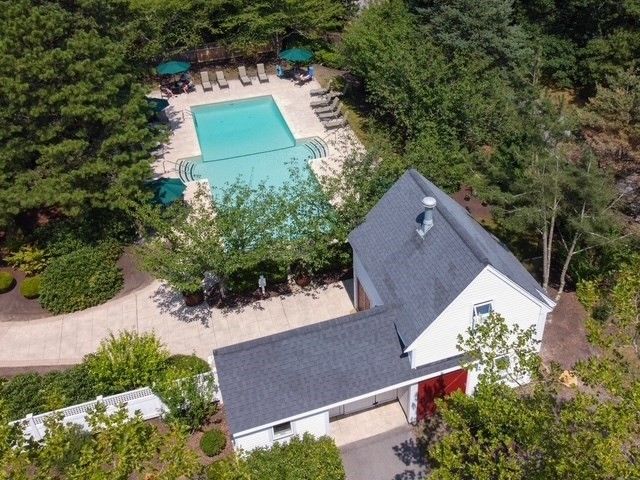 15 West Trevor Hill 15, Plymouth, MA 02360