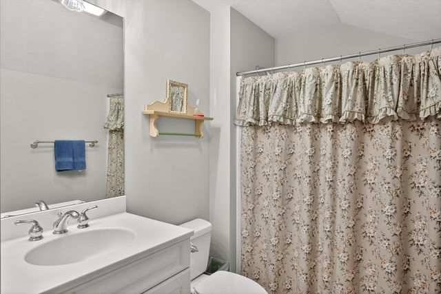15 West Trevor Hill 15, Plymouth, MA 02360
