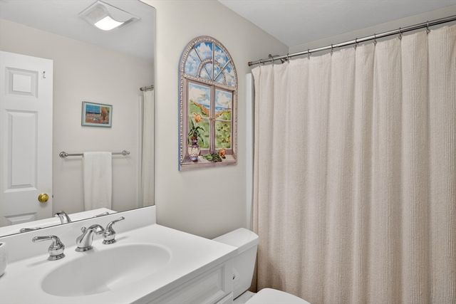 15 West Trevor Hill 15, Plymouth, MA 02360