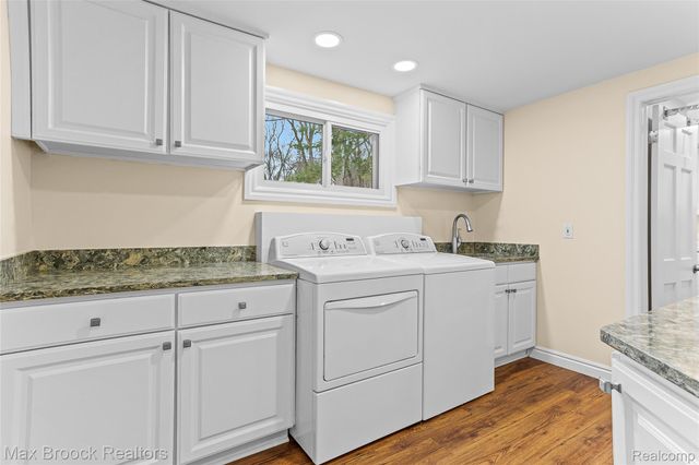 25933 Hersheyvale Drive, Franklin Village, MI 48025