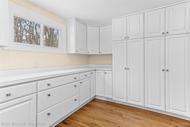 25933 Hersheyvale Drive, Franklin Village, MI 48025