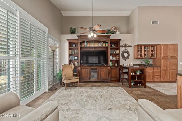 9425 E NACOMA Drive, Sun Lakes, AZ 85248