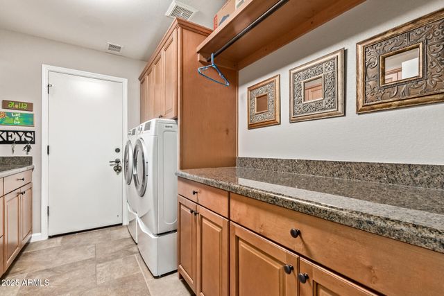 9425 E NACOMA Drive, Sun Lakes, AZ 85248