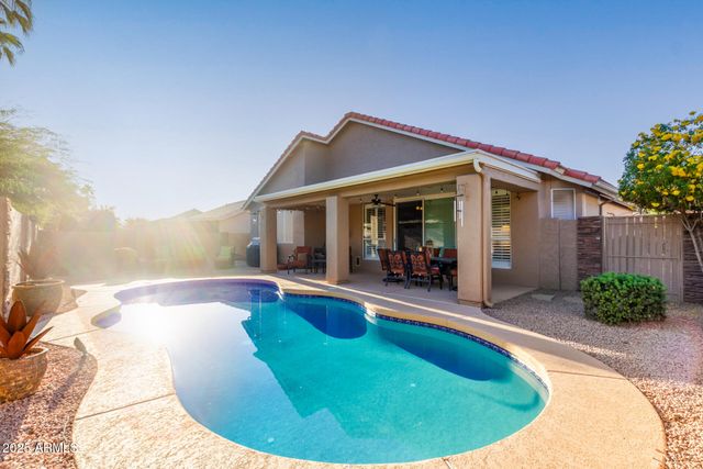 9425 E NACOMA Drive, Sun Lakes, AZ 85248