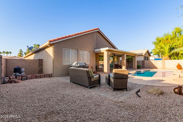 9425 E NACOMA Drive, Sun Lakes, AZ 85248