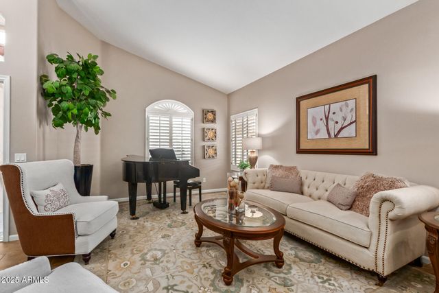 9425 E NACOMA Drive, Sun Lakes, AZ 85248