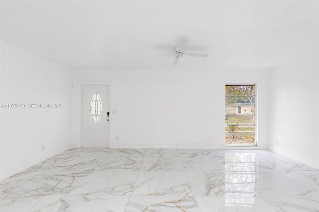 7906 NW 74th Avenue, Tamarac, FL 33321