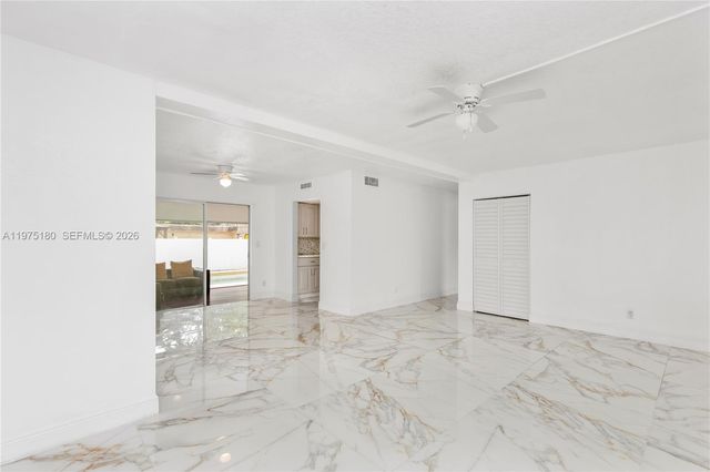 7906 NW 74th Avenue, Tamarac, FL 33321