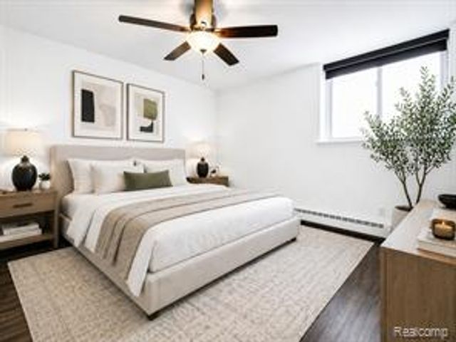 4905 Crooks A2 Road, Royal Oak, MI 48073