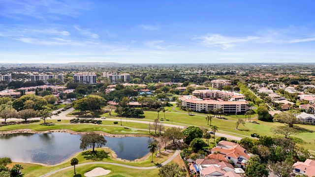 7507 La Paz Boulevard 407, Boca Raton, FL 33433