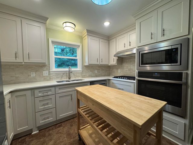 1311 Starfield Road, North Little Rock, AR 72116