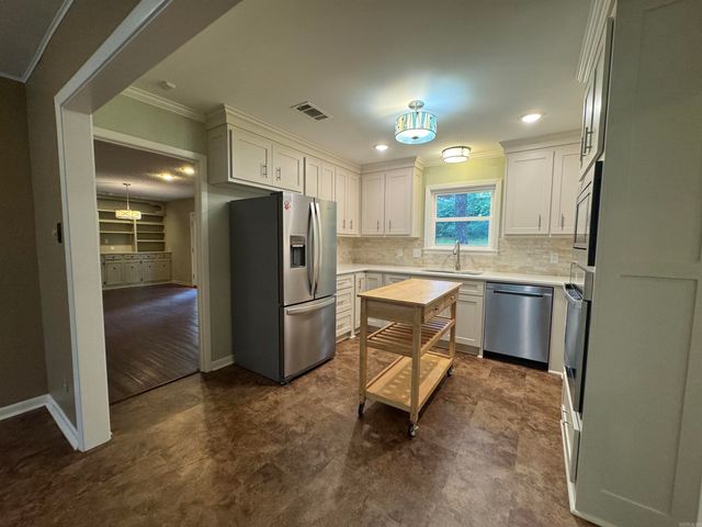 1311 Starfield Road, North Little Rock, AR 72116