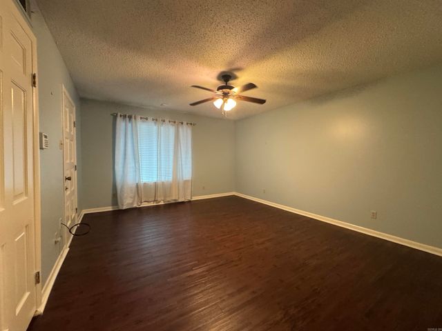 1311 Starfield Road, North Little Rock, AR 72116