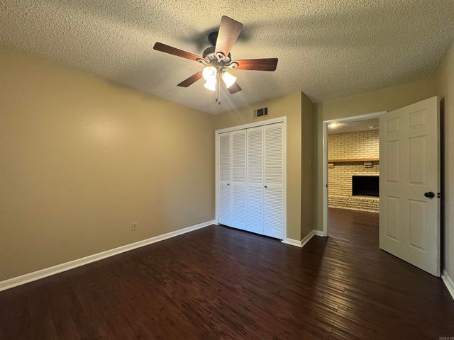 1311 Starfield Road, North Little Rock, AR 72116