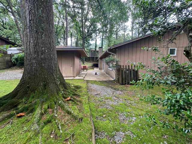 1311 Starfield Road, North Little Rock, AR 72116