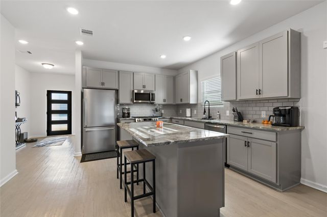 10918 Amador Peak Drive Drive, Rosharon, TX 77583