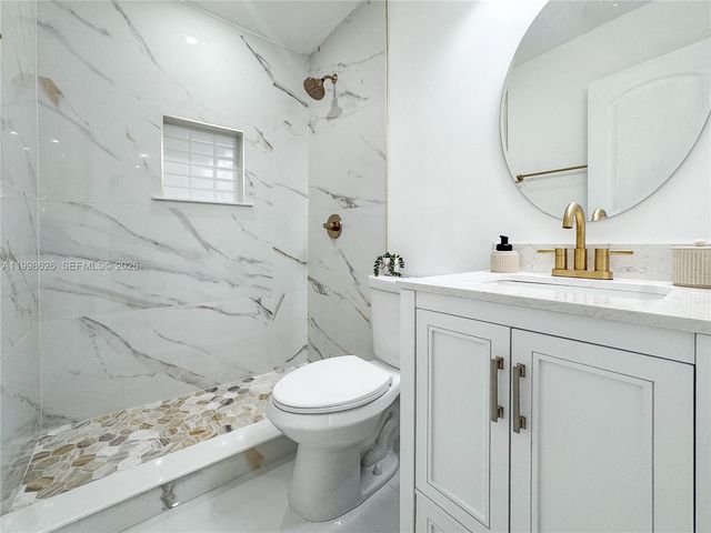 2933 NW 48th Ter, Miami, FL 33142