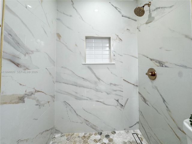 2933 NW 48th Ter, Miami, FL 33142