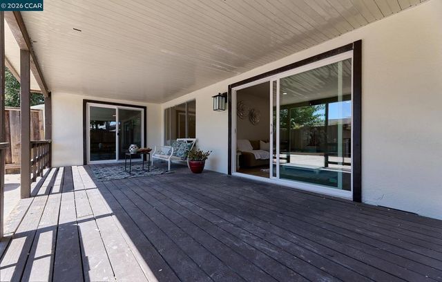 2117 Lopez Dr, Antioch, CA 94509