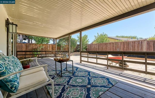 2117 Lopez Dr, Antioch, CA 94509