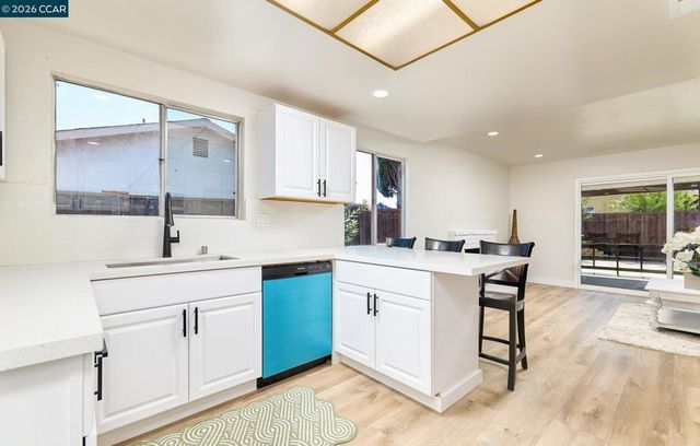 2117 Lopez Dr, Antioch, CA 94509