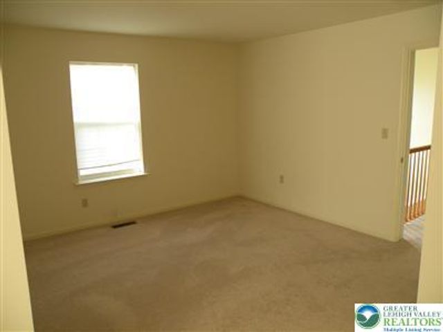 3634 Clauss Drive, Lower Macungie Twp, PA 18062