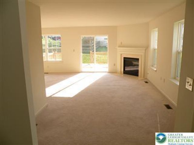 3634 Clauss Drive, Lower Macungie Twp, PA 18062