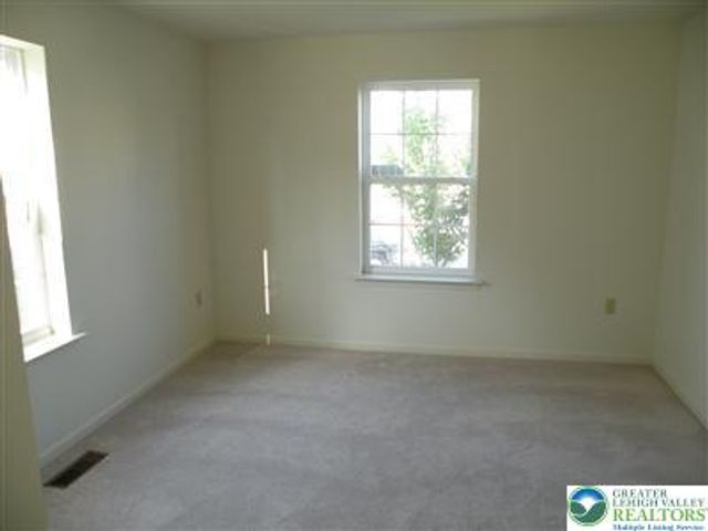 3634 Clauss Drive, Lower Macungie Twp, PA 18062