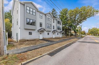 162 West Street # 2, Essex Junction, VT 05452