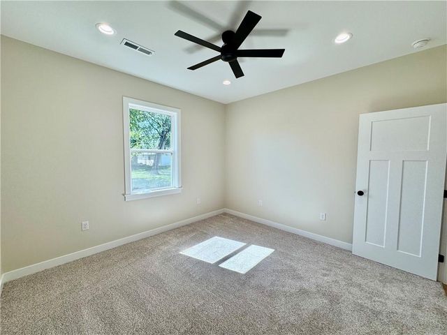 1320 W. 19th Street, Maryville, MO 64468