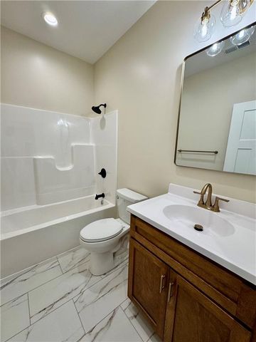 1320 W. 19th Street, Maryville, MO 64468