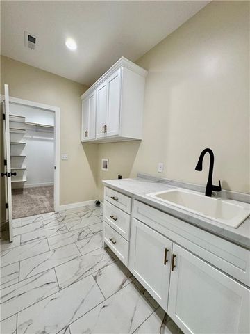 1320 W. 19th Street, Maryville, MO 64468