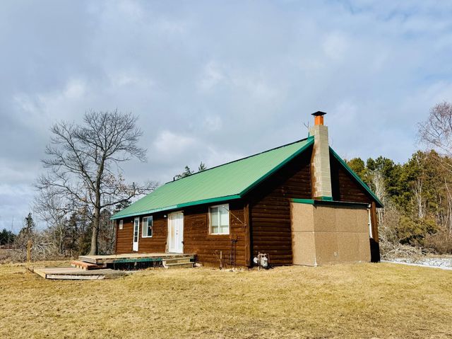 515 Carr Lake Road SE, Bemidji, MN 56601