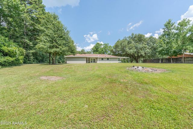 97 Libuse Cut Off Road, Pineville, LA 71360
