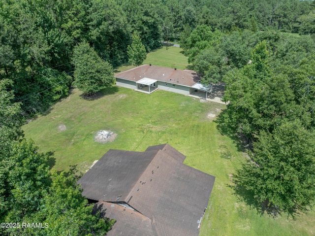 97 Libuse Cut Off Road, Pineville, LA 71360